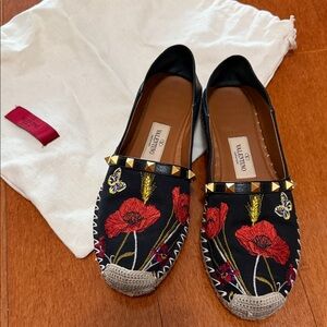 [Valentino]  Black Floral Espadrilles